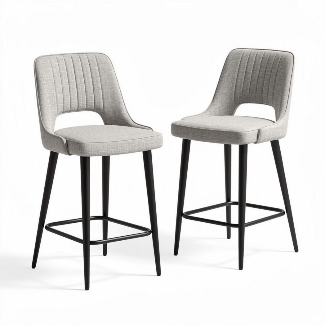 Tabourets de bar en tissu gris avec structure en métal noir 45 x 50 x 100cm